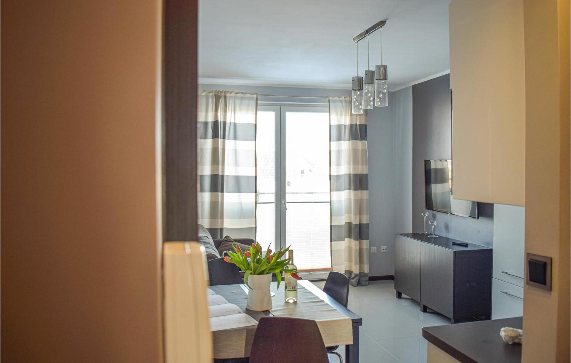Nice Apartment In Darlowko With Wifi Dış mekan fotoğraf
